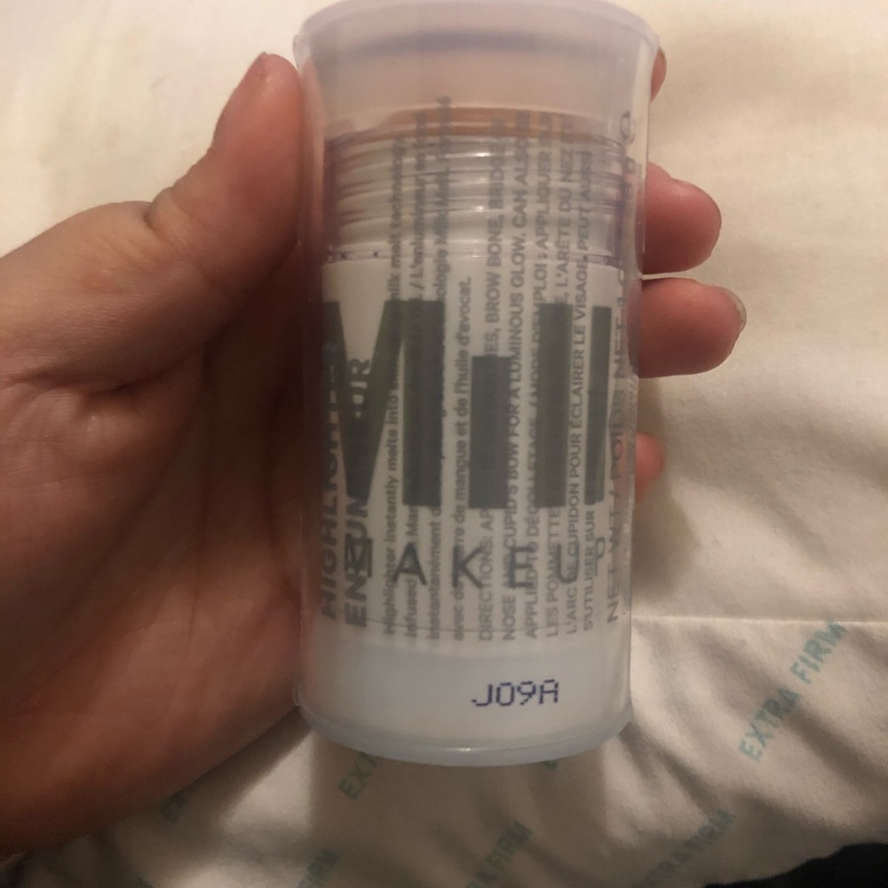 Milk highlight stick